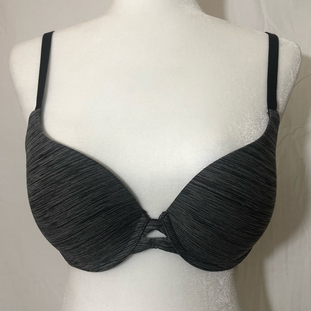 preloved VS tee shirt bra